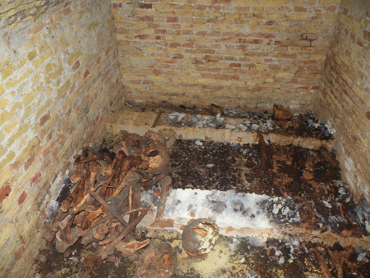 Zerk 338 Grombach grafkelder